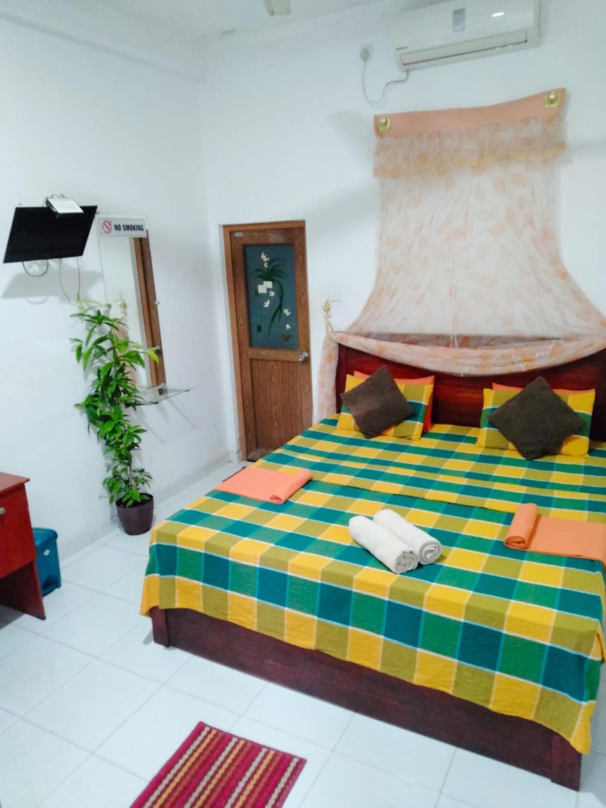 וולאוויה Dinimuthu Rest Inn מראה חיצוני תמונה